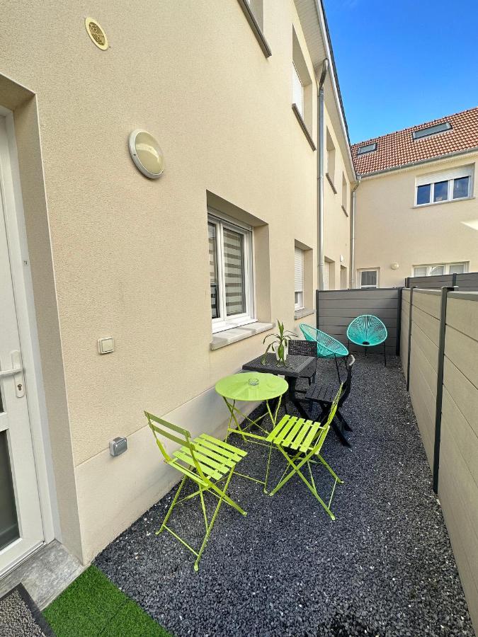 ריימס Le Remois - Charmant T2 - Renove - Parking - Cour Privative - Wifi מראה חיצוני תמונה