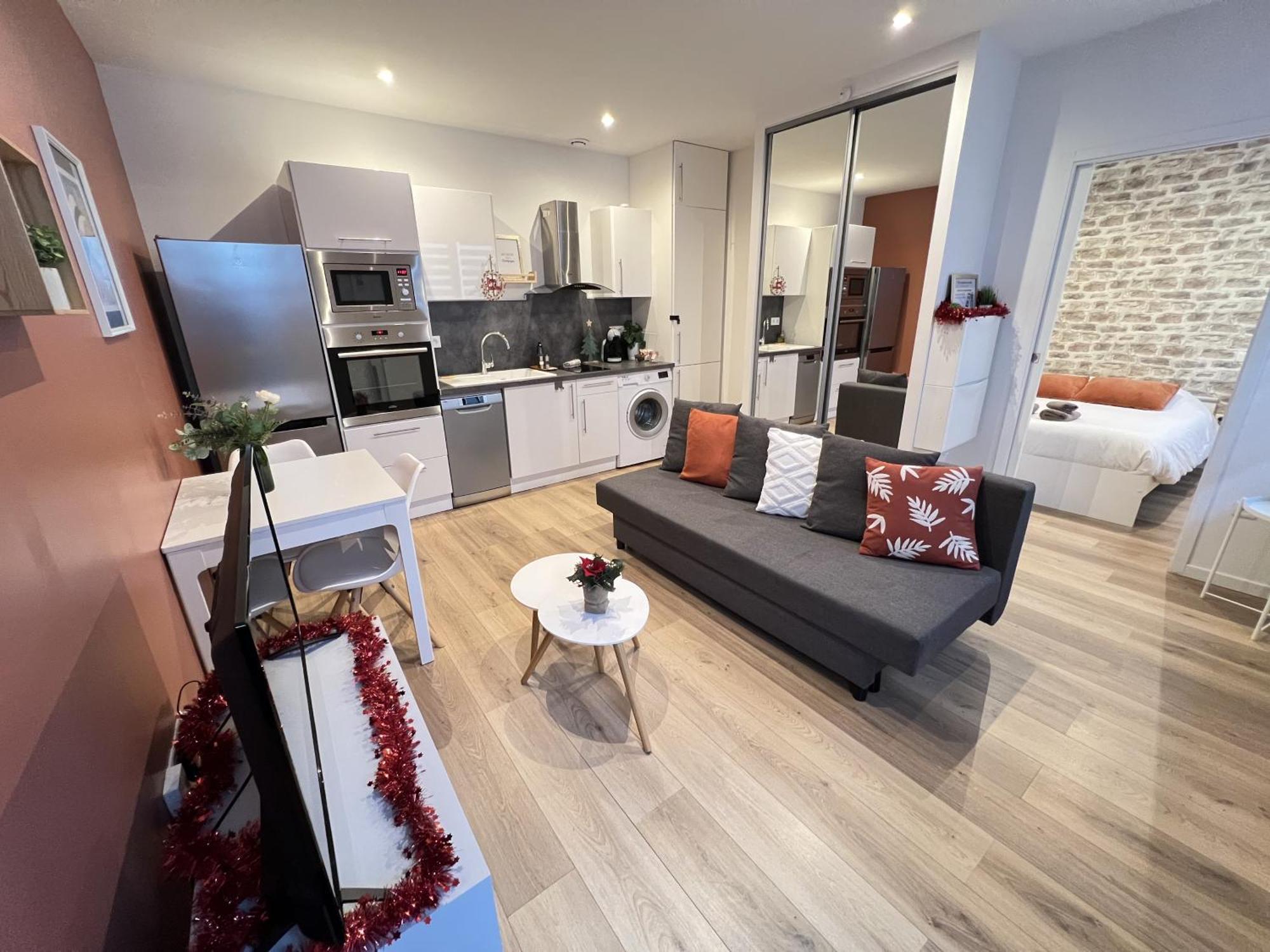 ריימס Le Remois - Charmant T2 - Renove - Parking - Cour Privative - Wifi מראה חיצוני תמונה